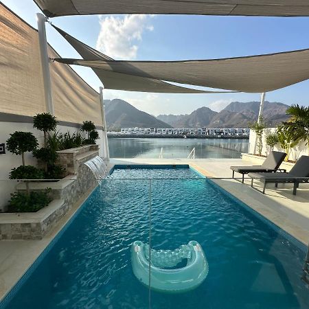 Al Dana Sea View Villa Fudschaira Exterior foto