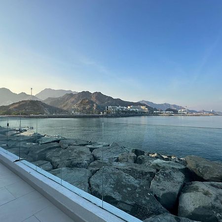 Al Dana Sea View Villa Fudschaira Exterior foto